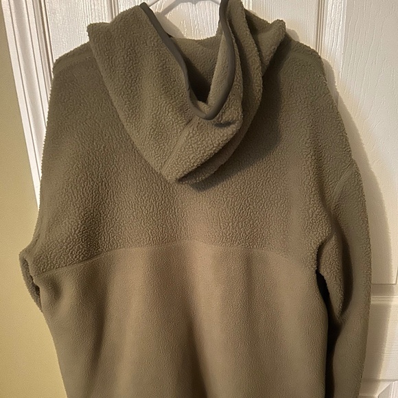 Women’s North Face fleece knee length - Picture 3 of 4